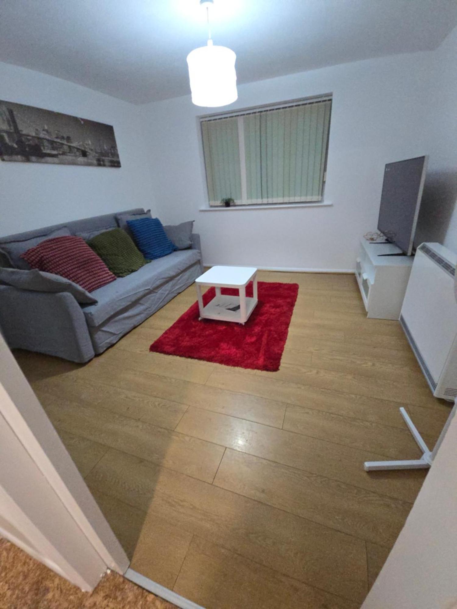 Emerald With Triple A Star Proximity Holiday home *