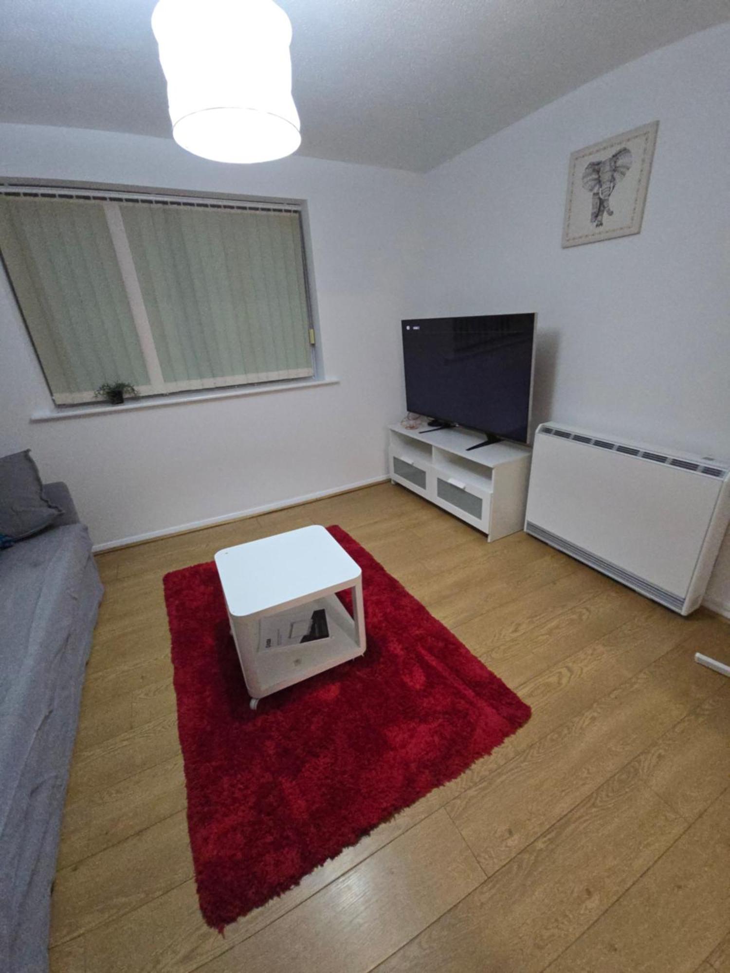Holiday home Emerald With Triple A Star Proximity London